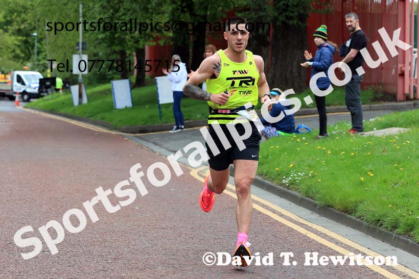 Gateshead Marathon, 2024 Gateshead Marathon, Half Marathon and 10k, Gateshead Stadium.  Photo: David T. Hewitson/Sports for All Pics